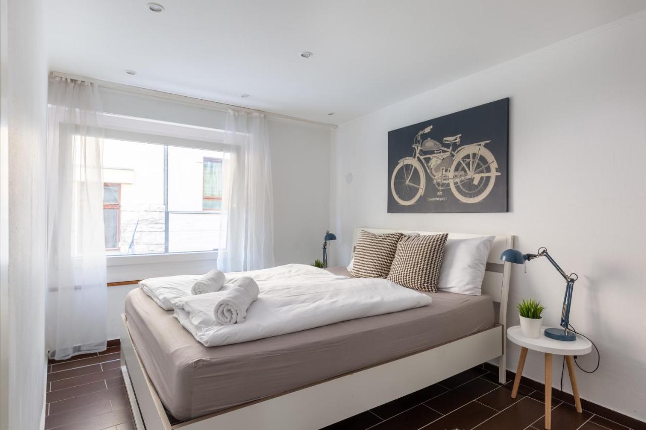 Space In Gozsdu Apartment Budapest Bagian luar foto